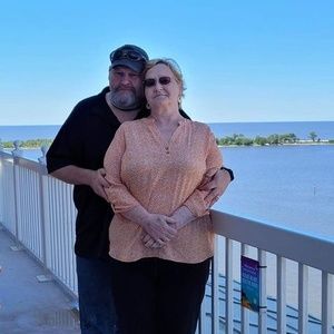 Meet your Posher, Carol